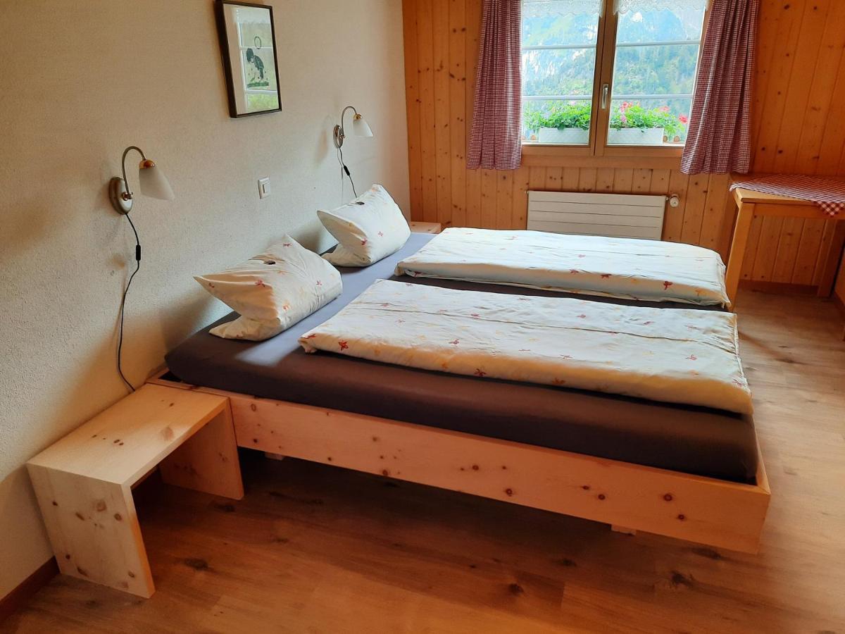Berggasthaus Gitschenen Hotel Isenthal Room photo